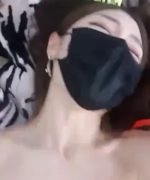 Anjir Desahannya Enak Banget Jadi Crot