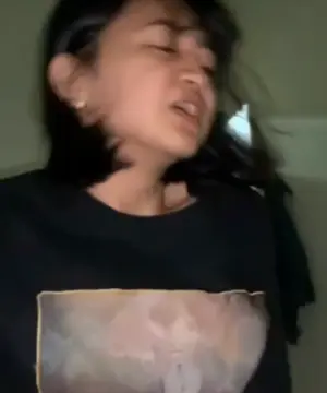 Ceweknya Sampe Gemetaran Gak Kuat Diatas