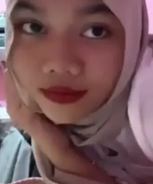 Ukhti Sange Banget Ngasih Video Colmek Ke Pacar